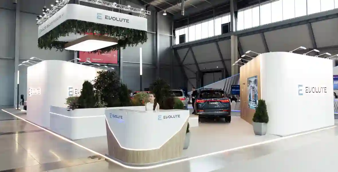 Новость EVOLUTE (EVOLUTE ПРЕДСТАВЛЯЕТ НОВИНКИ В ЛИНЕЙКЕ ЭЛЕКТРОМОБИЛЕЙ И ГИБРИДОВ НА «ИННОПРОМ-2026»)